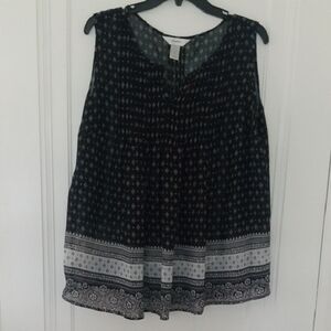 women 1x sheer sleeveless black white top